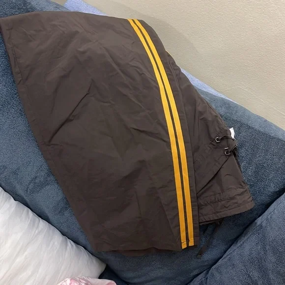 TheOpen Product Brown Striped Lounge Pants
by TheOpen Product - Picture 9 of 12